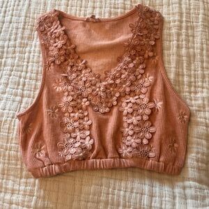 POL Floral Embroidered Tank Top small